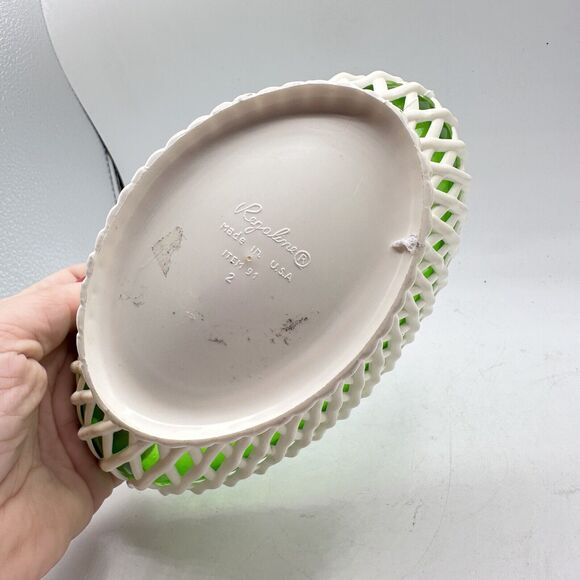 Vintage Regaline Footed Bowl Plastic Latticed Lace Green Insert MCM kitsch Decor - Picture 6 of 7